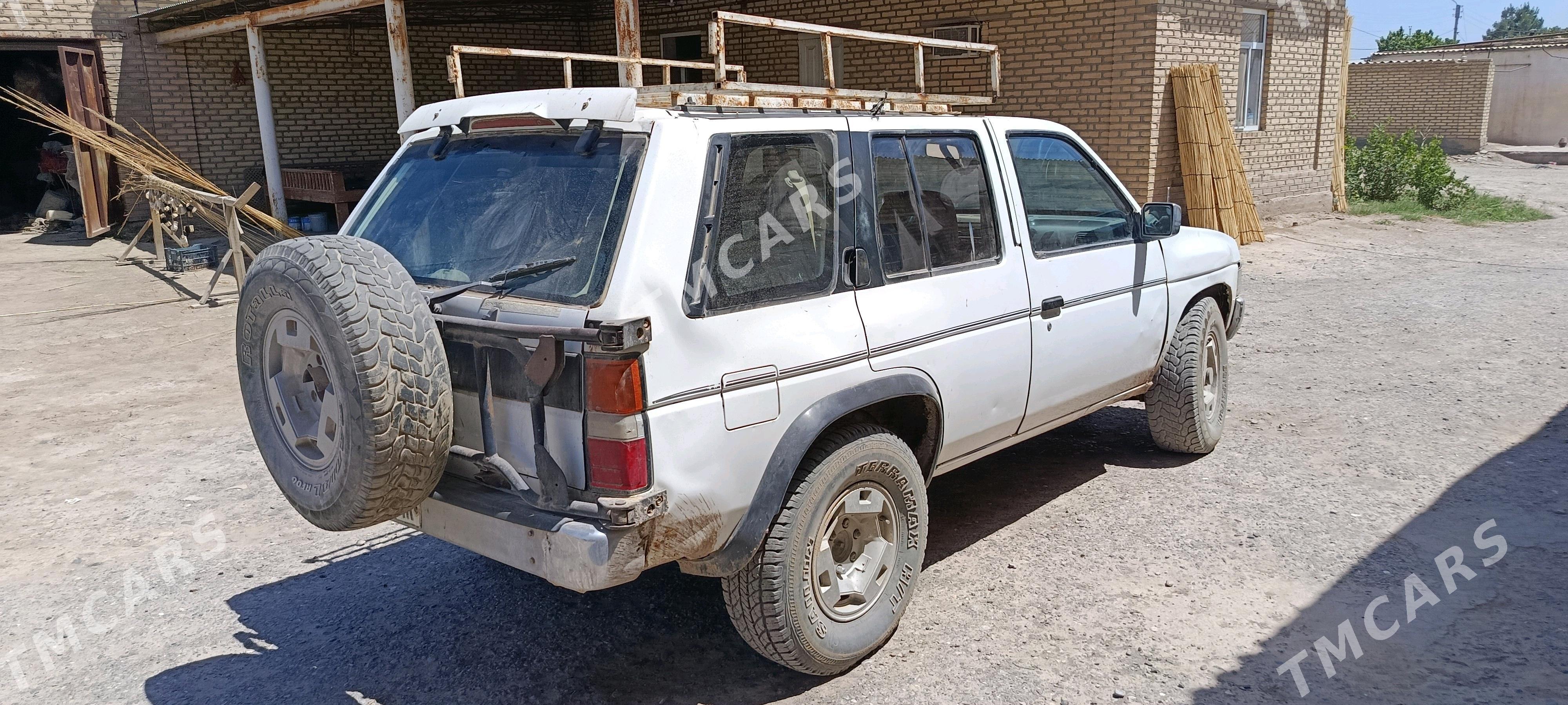 Nissan Pathfinder 1994 - 40 000 TMT - Mary - img 2