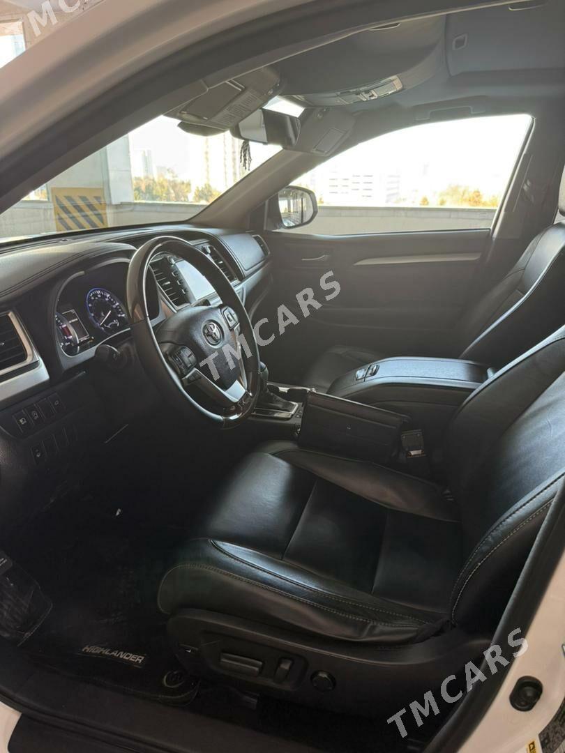 Toyota Highlander 2017 - 420 000 TMT - Ашхабад - img 3