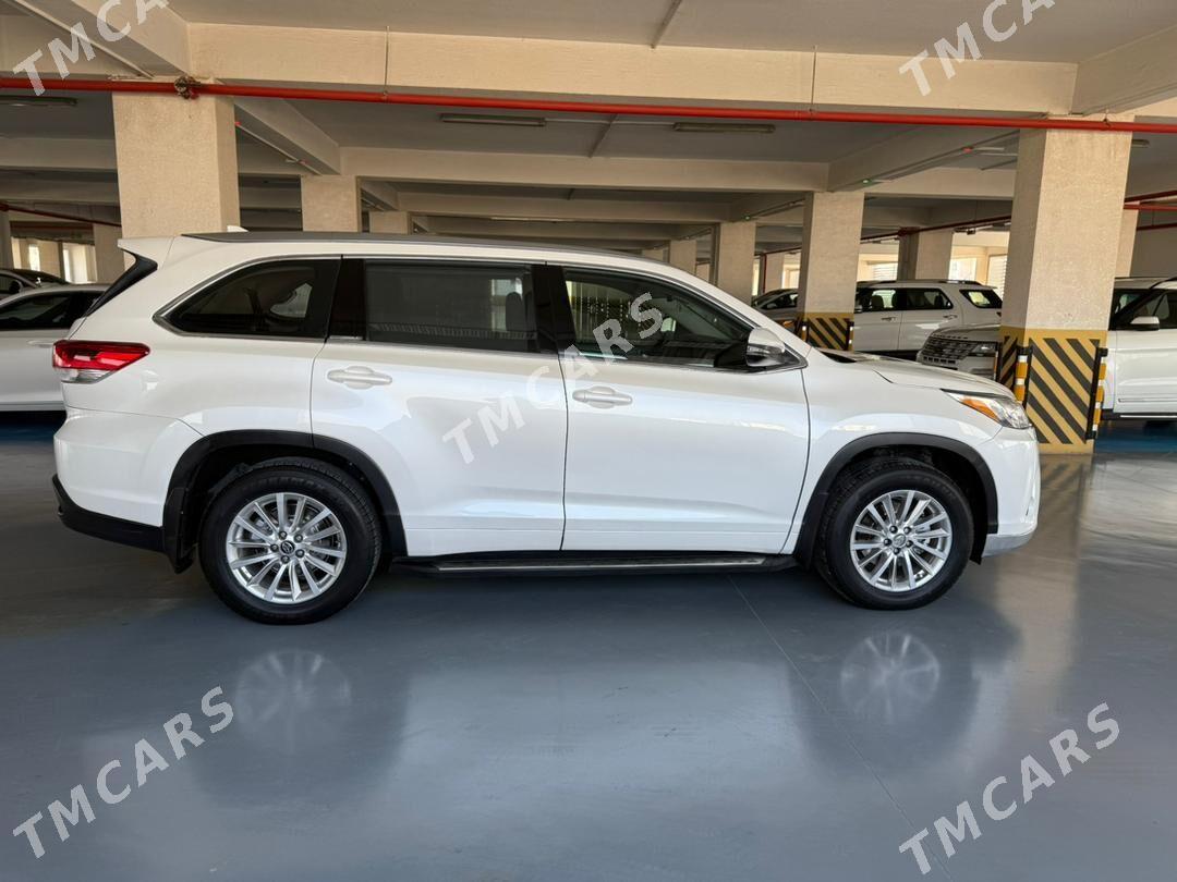 Toyota Highlander 2017 - 420 000 TMT - Ашхабад - img 2