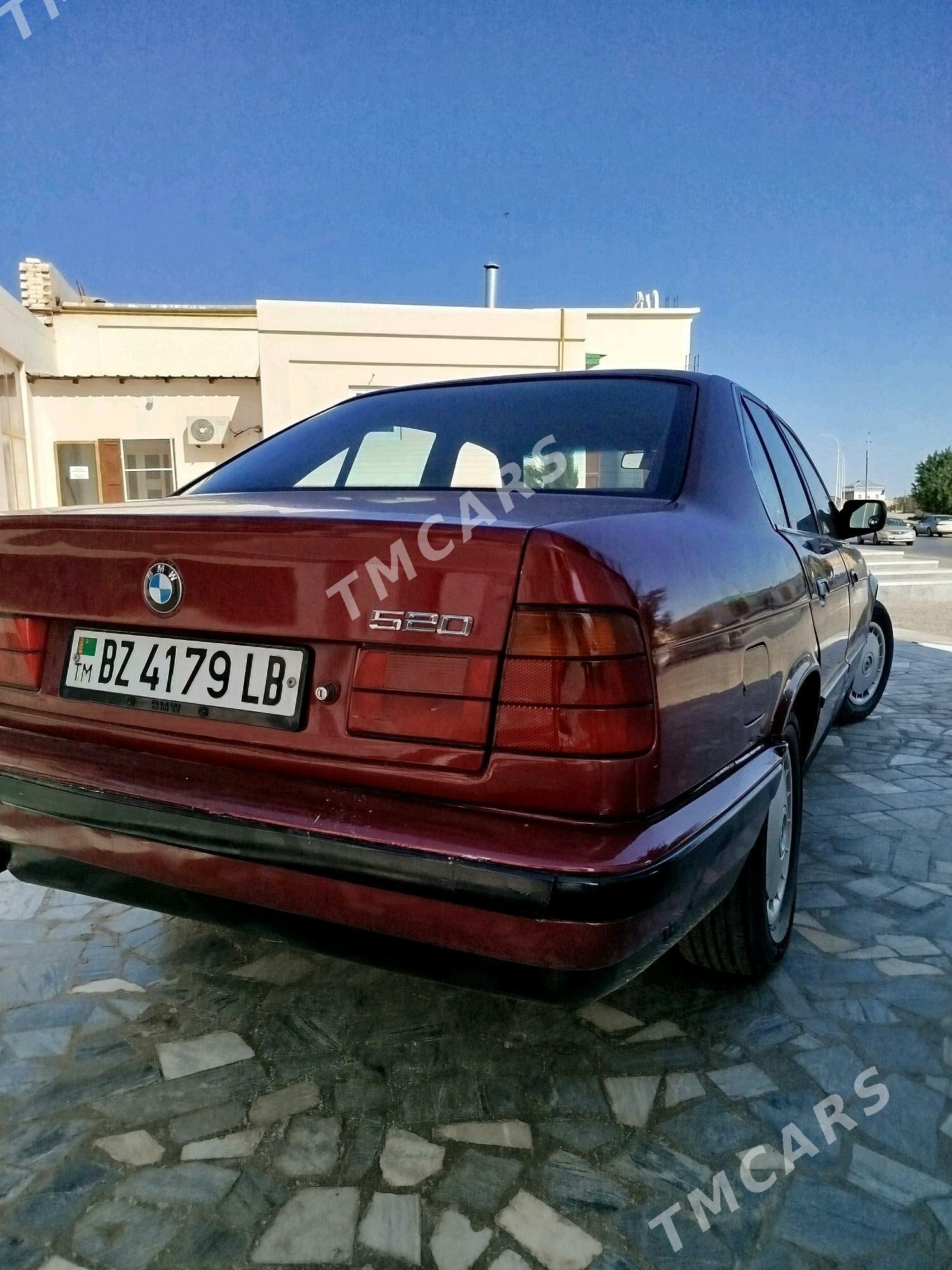 BMW 520 1991 - 50 000 TMT - Çärjew - img 8