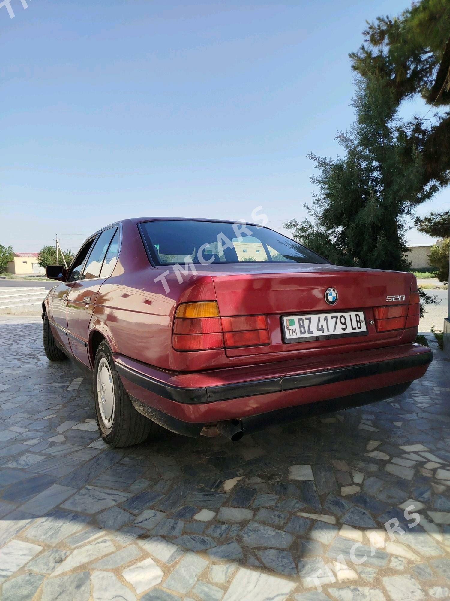 BMW 520 1991 - 50 000 TMT - Çärjew - img 6