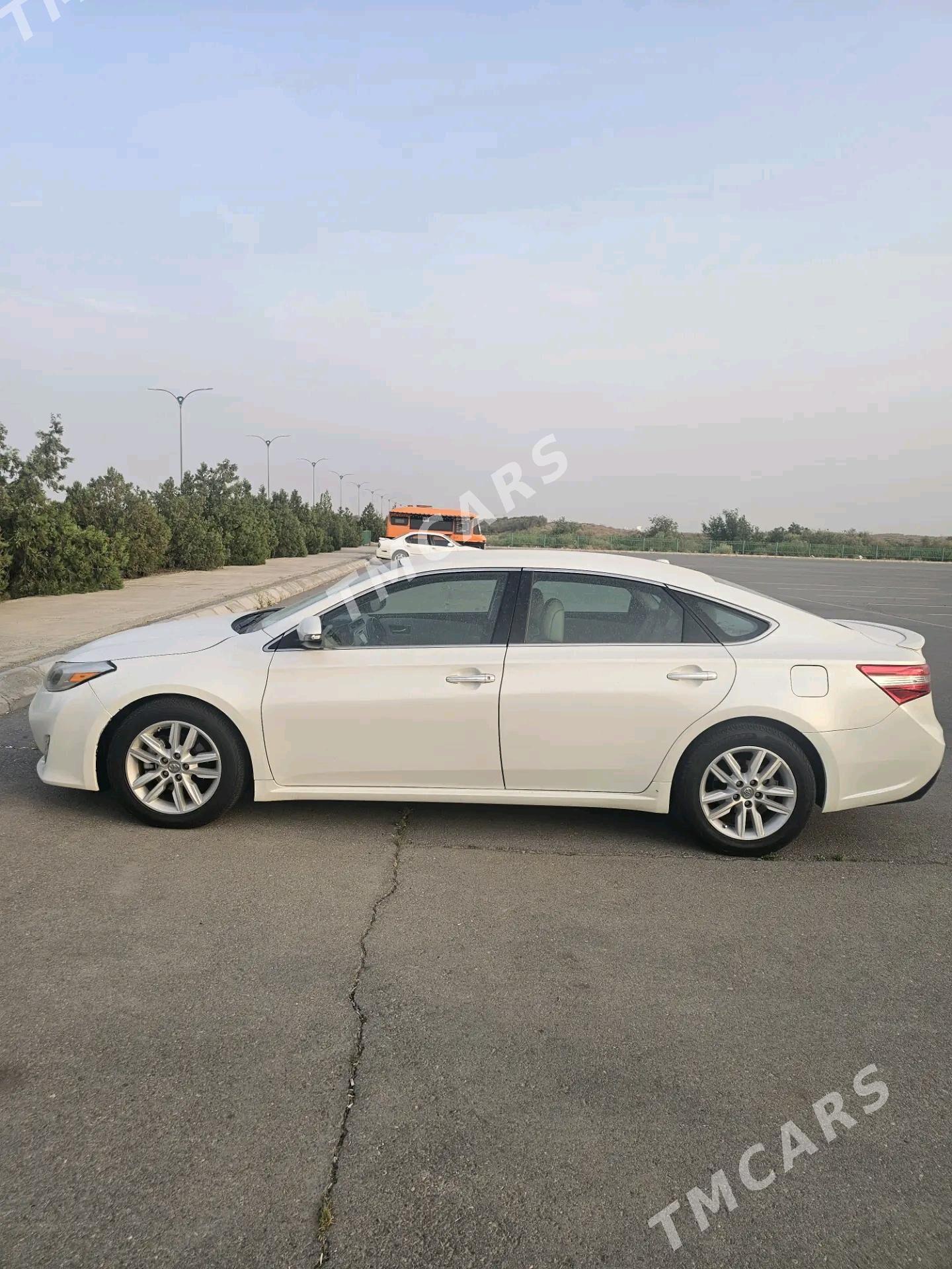 Toyota Avalon 2015 - 320 000 TMT - Чоганлы - img 3