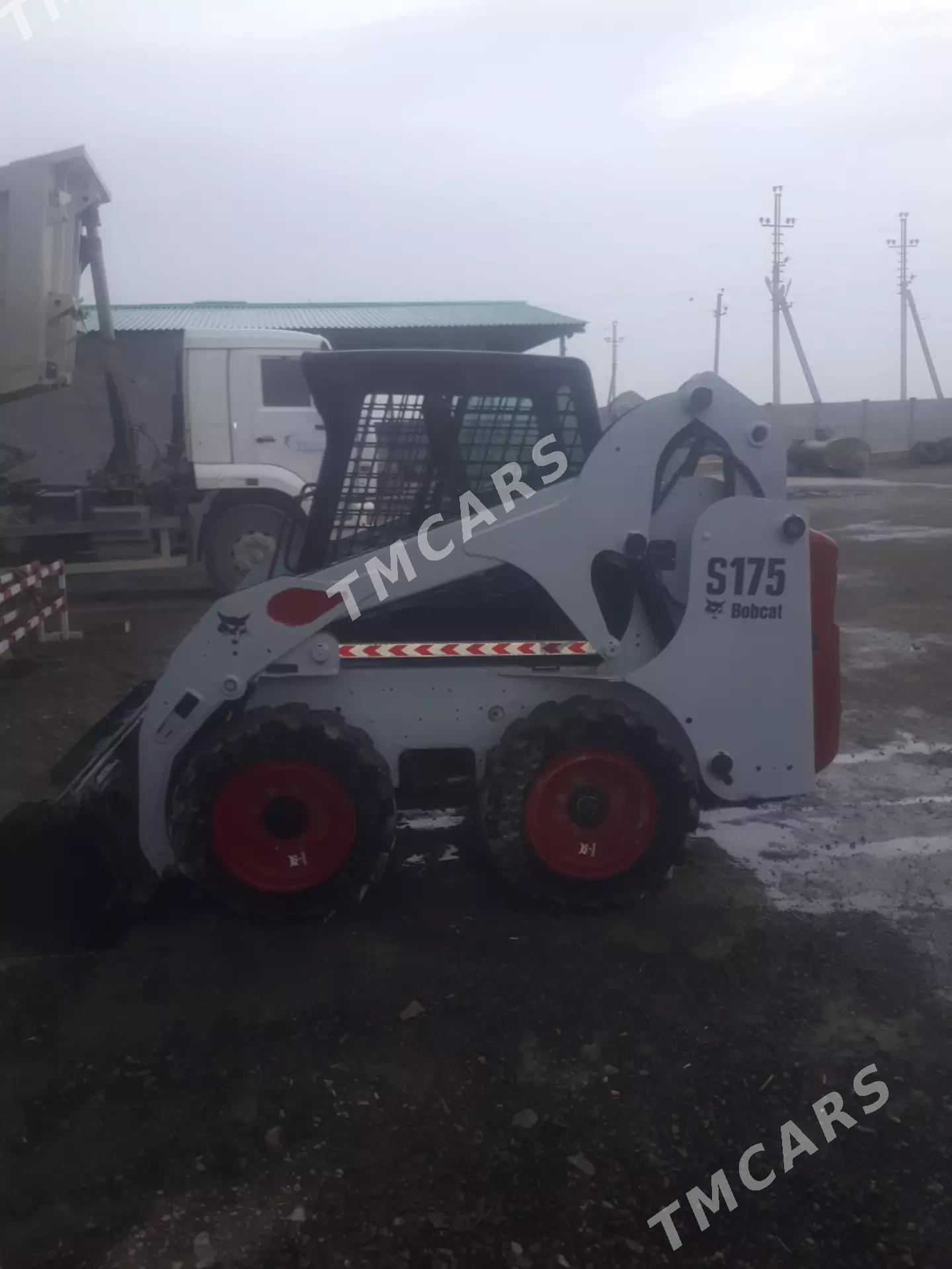 Bobcat S175 2013 - 200 000 TMT - Гёкдепе - img 1