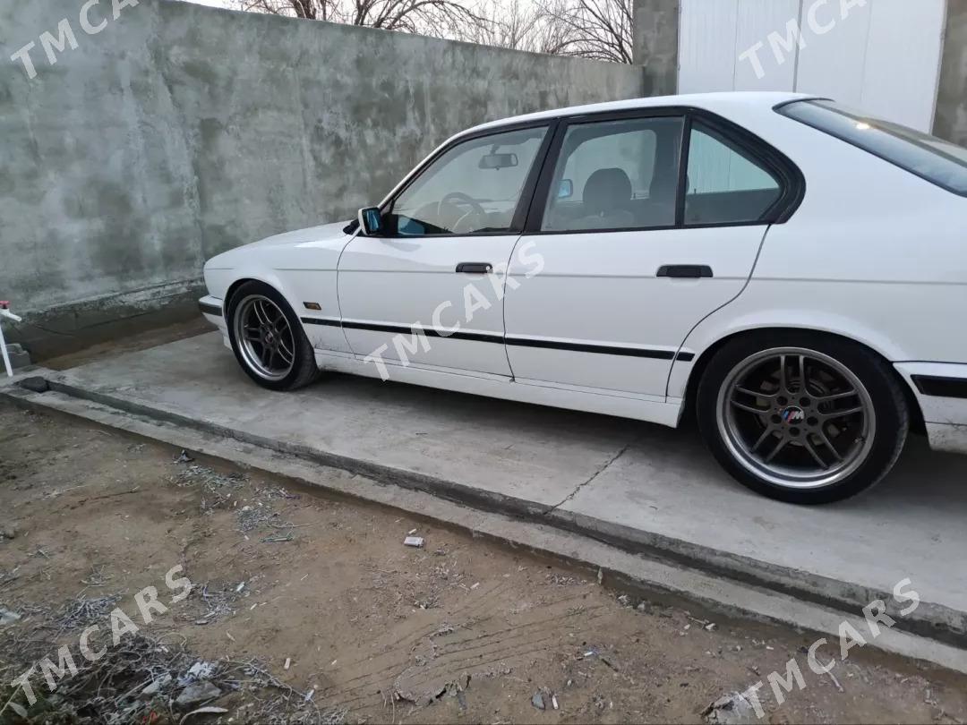 BMW 540 1995 - 65 000 TMT - Büzmeýin - img 4