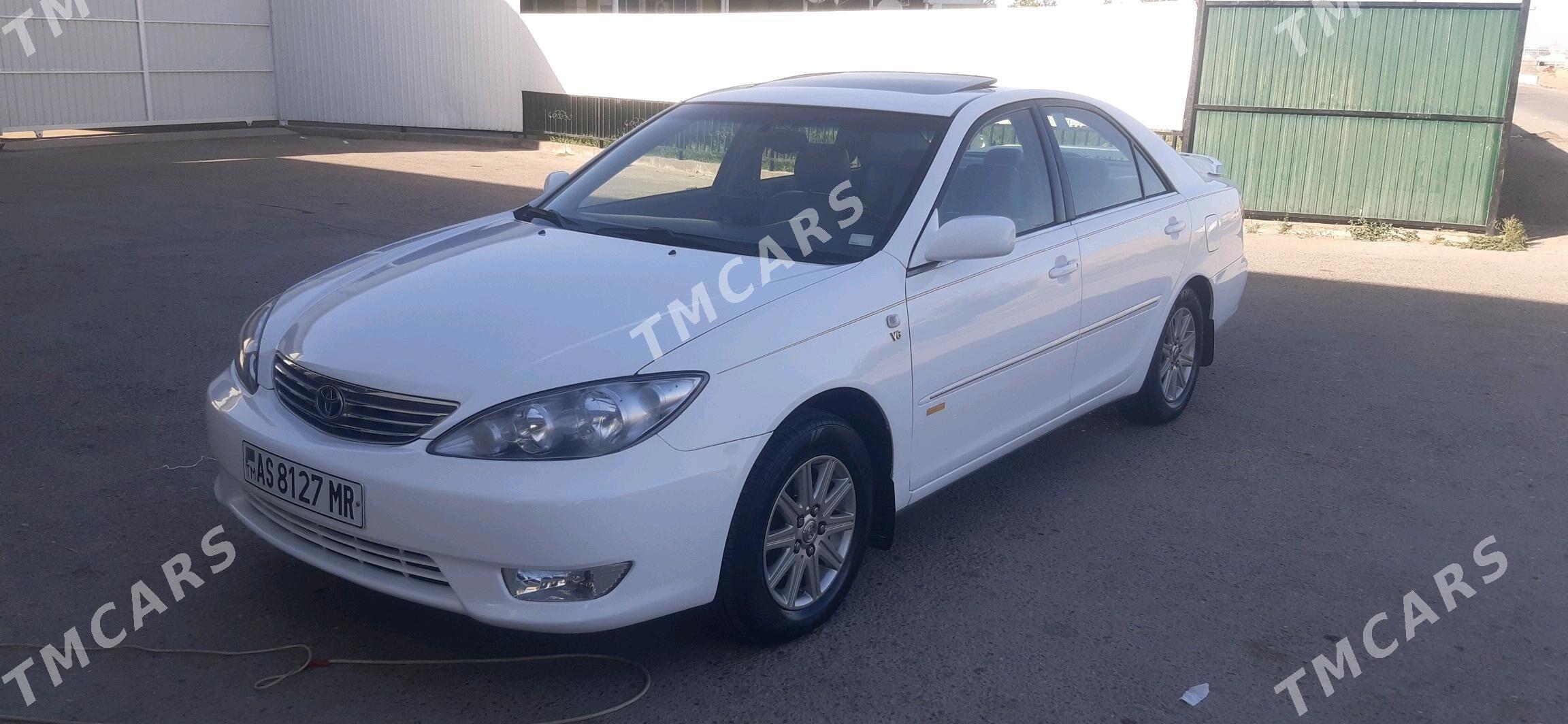 Toyota Camry 2006 - 200 000 TMT - Мургап - img 4