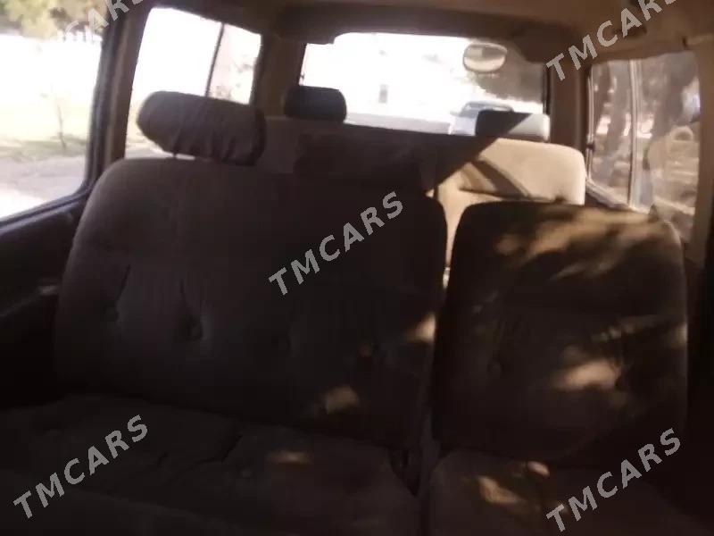 Toyota Hiace 1986 - 35 000 TMT - Baýramaly - img 10