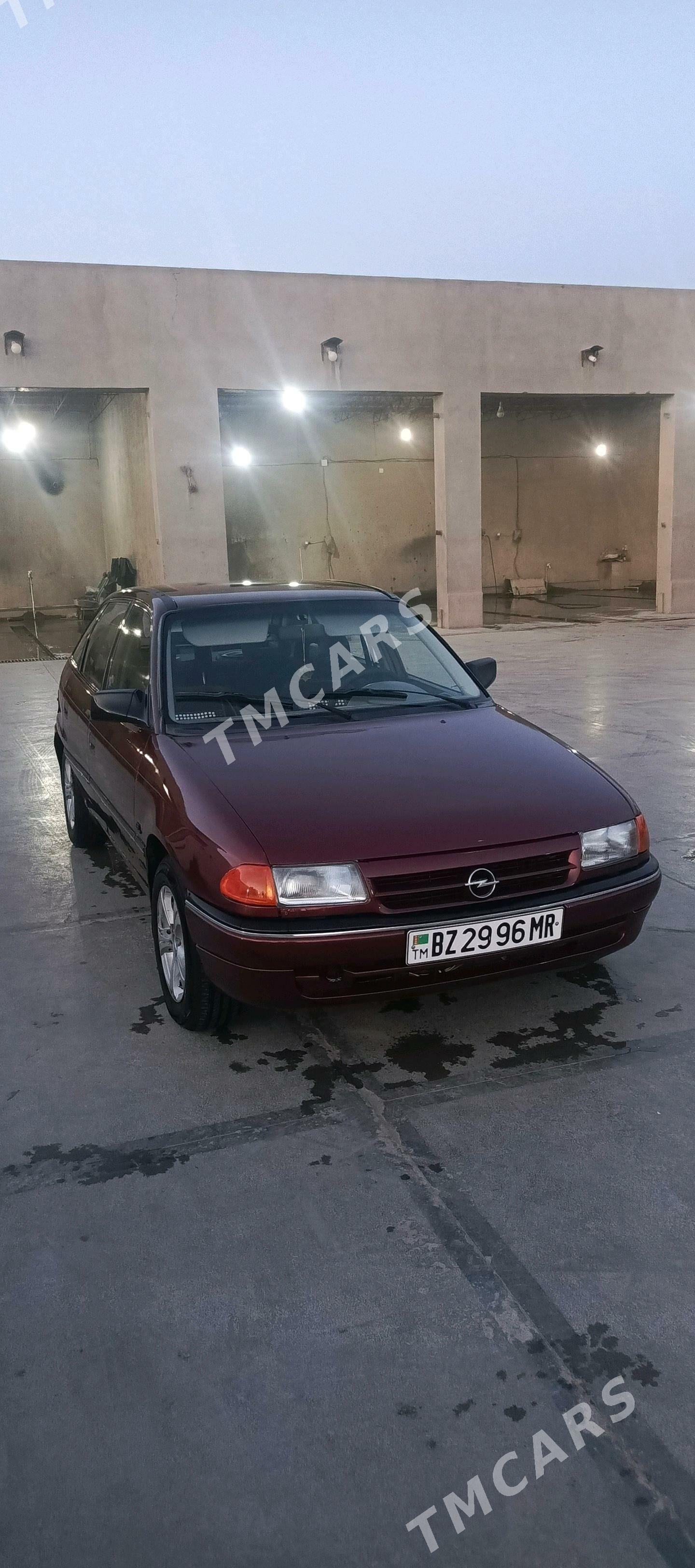 Opel Astra 1991 - 37 000 TMT - Mary - img 4