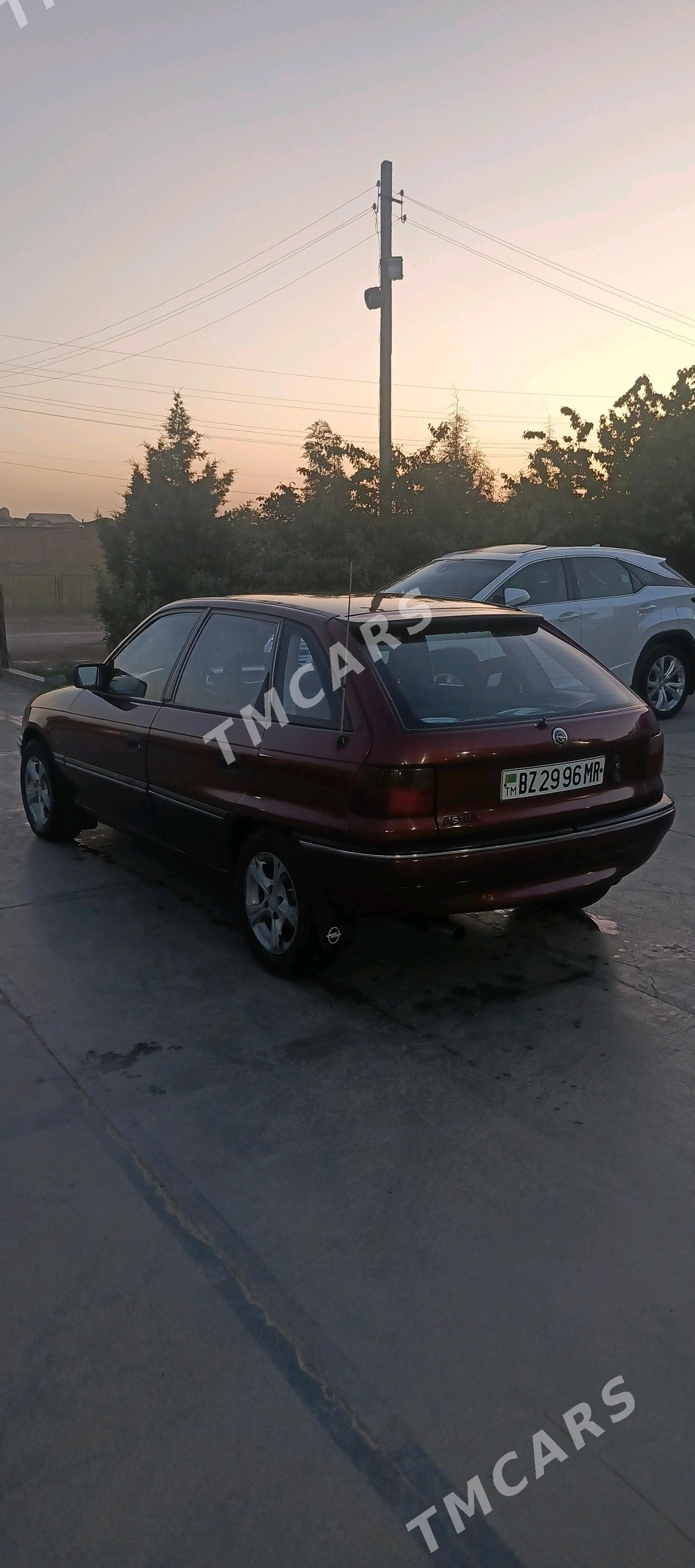 Opel Astra 1991 - 37 000 TMT - Mary - img 5