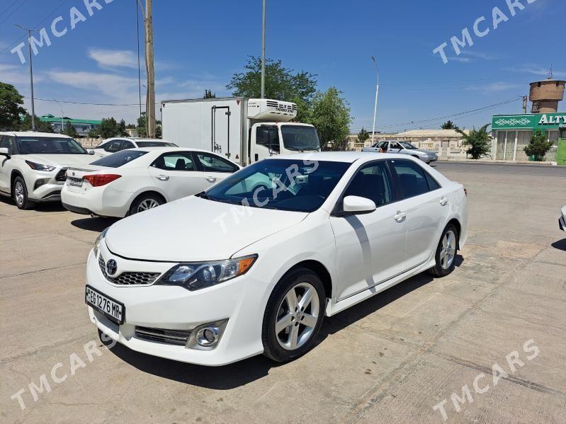 Toyota Camry 2014 - 230 000 TMT - Мары - img 2