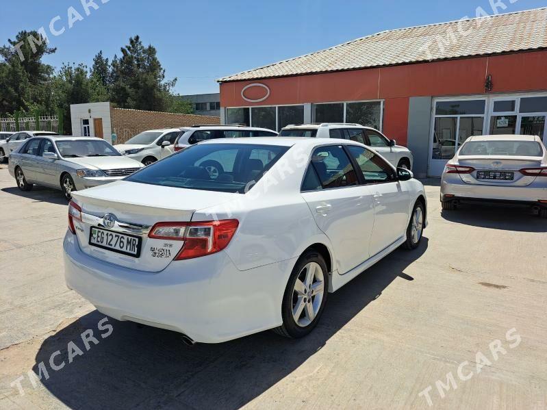Toyota Camry 2014 - 230 000 TMT - Мары - img 4