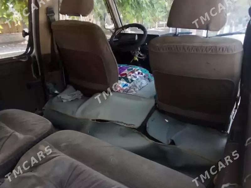 Nissan Urvan 1987 - 35 000 TMT - Туркменабат - img 10