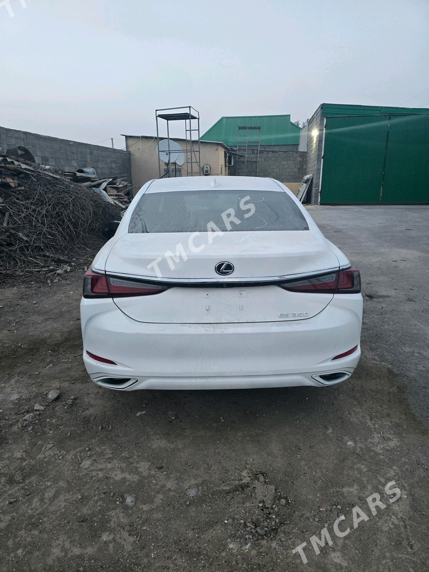 Lexus ES 350 2022 - 480 000 TMT - Бузмеин - img 3