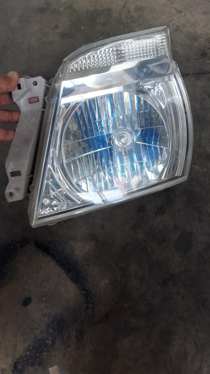 Fara nissan urvan 400 TMT - Бедев - img 2