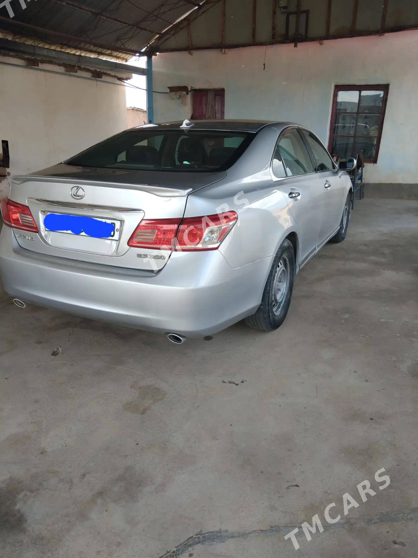 Lexus ES 350 2010 - 200 000 TMT - Köýtendag - img 3