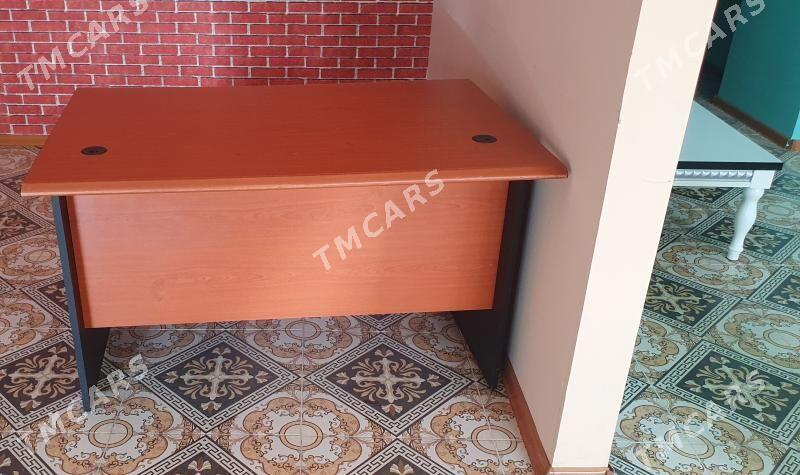 Стол - Туркменбаши - img 2
