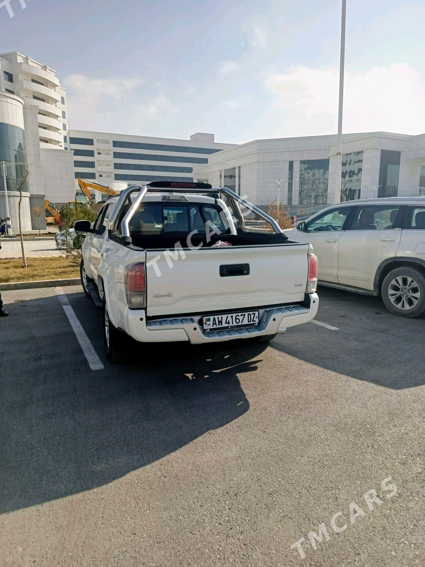 Toyota Tacoma 2018 - 400 000 TMT - Türkmenbaşy etr. - img 6