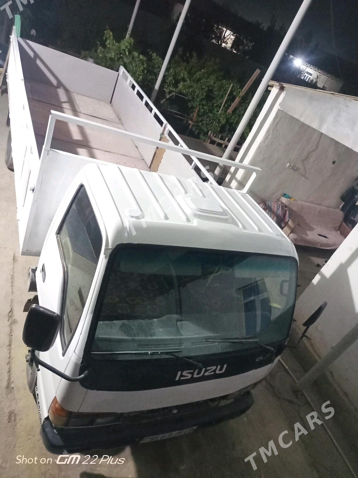 Isuzu Elf 2000 - 240 000 TMT - Койтендаг - img 2