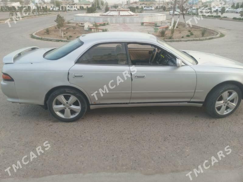 Toyota Mark II 1992 - 32 000 TMT - Байрамали - img 5