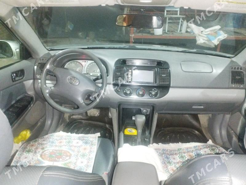Toyota Camry 2002 - 155 000 TMT - Çärjew - img 5