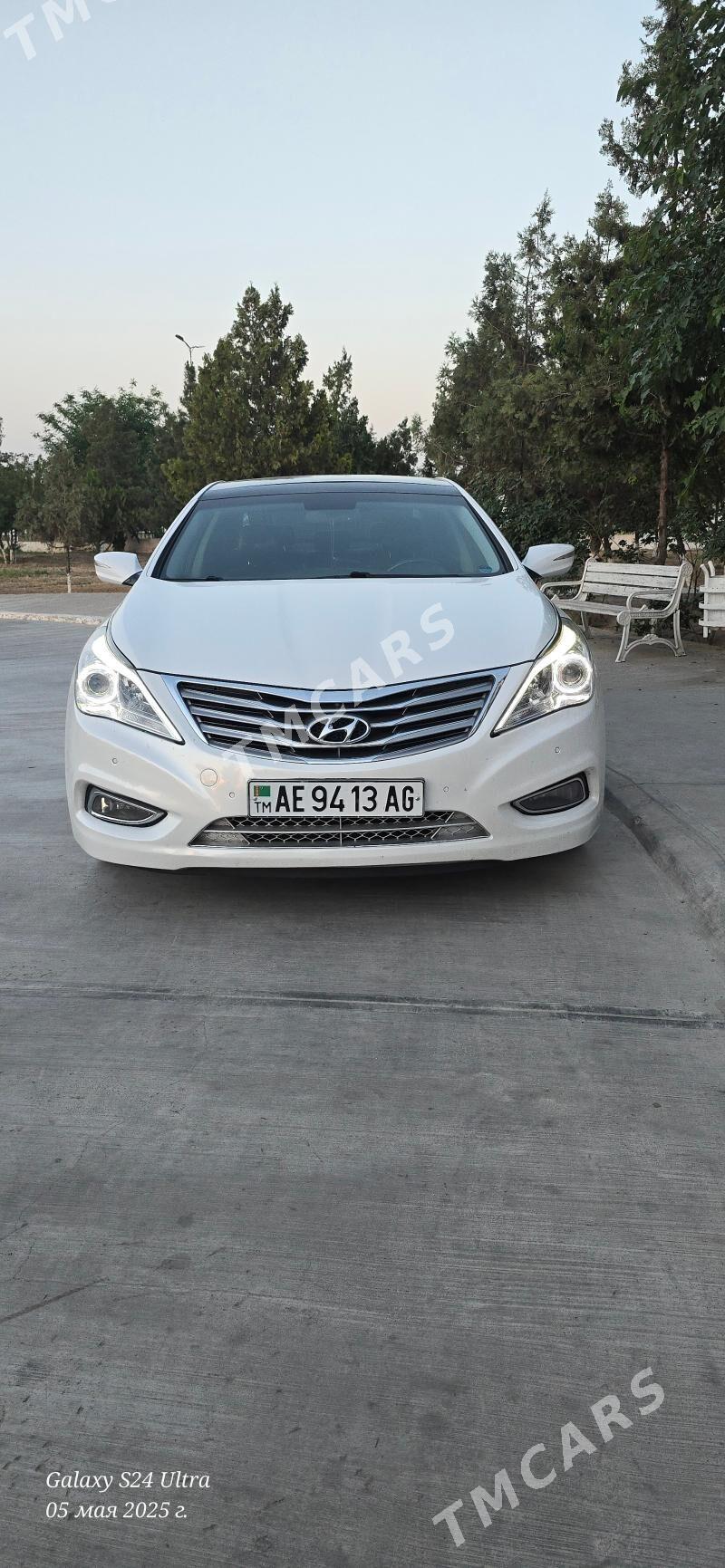 Hyundai Grandeur 2012 - 210 000 TMT - Täze zaman - img 7
