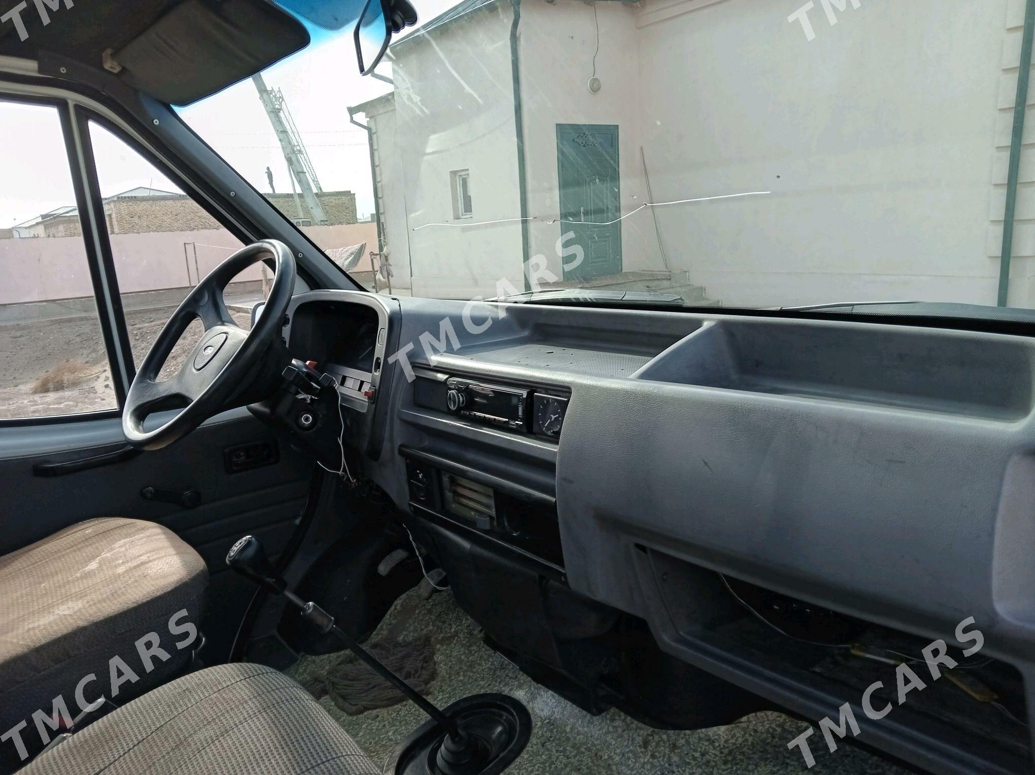 Ford Transit Connect 1999 - 140 000 TMT - Дашогуз - img 2