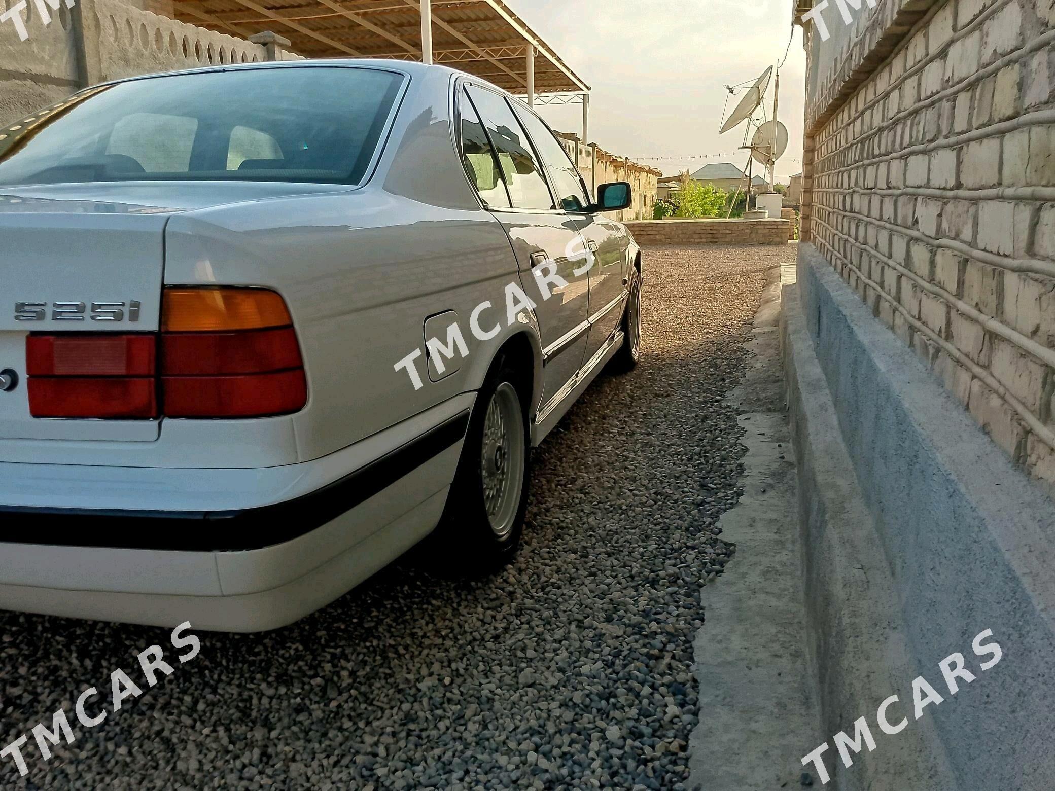 BMW 525 1994 - 56 000 TMT - Мары - img 5
