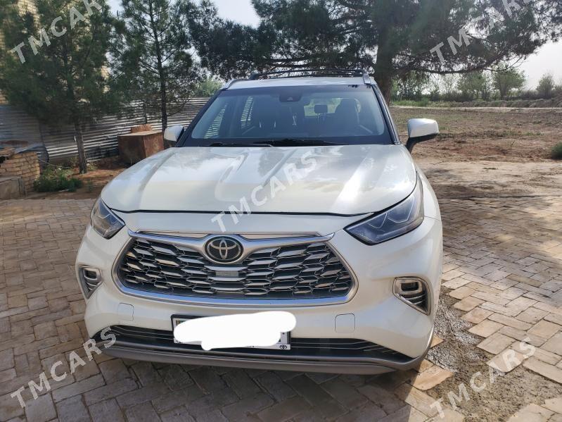 Toyota Highlander 2021 - 500 000 TMT - Baýramaly - img 3