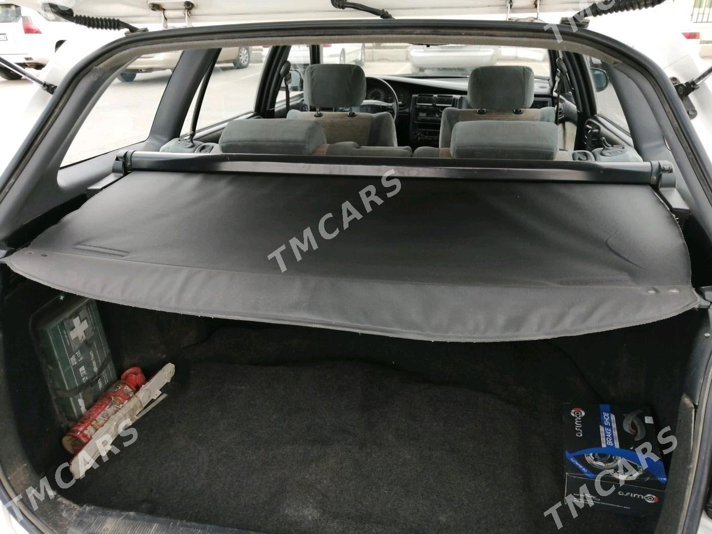 Toyota Carina 1993 - 75 000 TMT - Мары - img 9