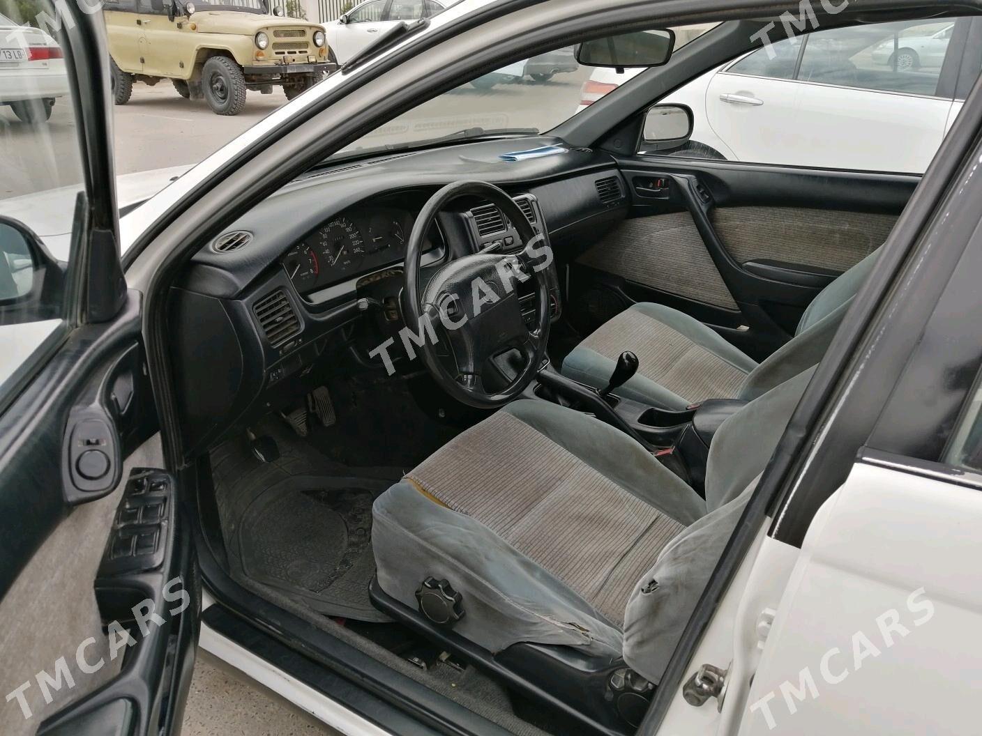 Toyota Carina 1993 - 75 000 TMT - Мары - img 7