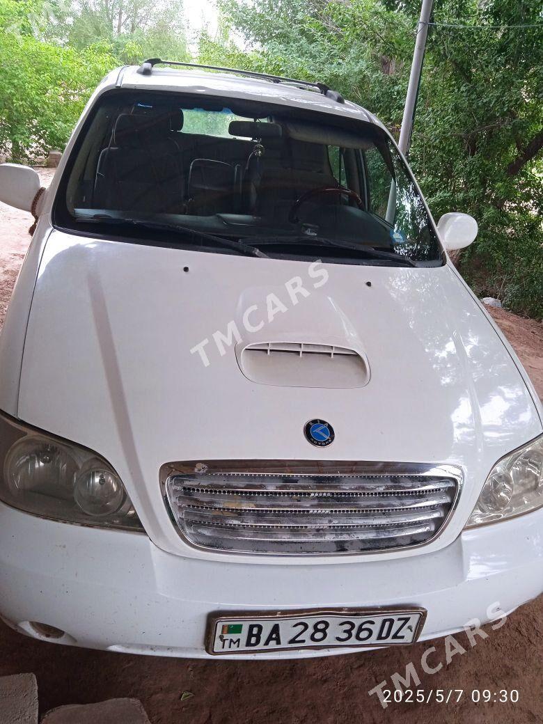 Kia Carnival 2002 - 70 000 TMT - Гороглы (Тагта) - img 4