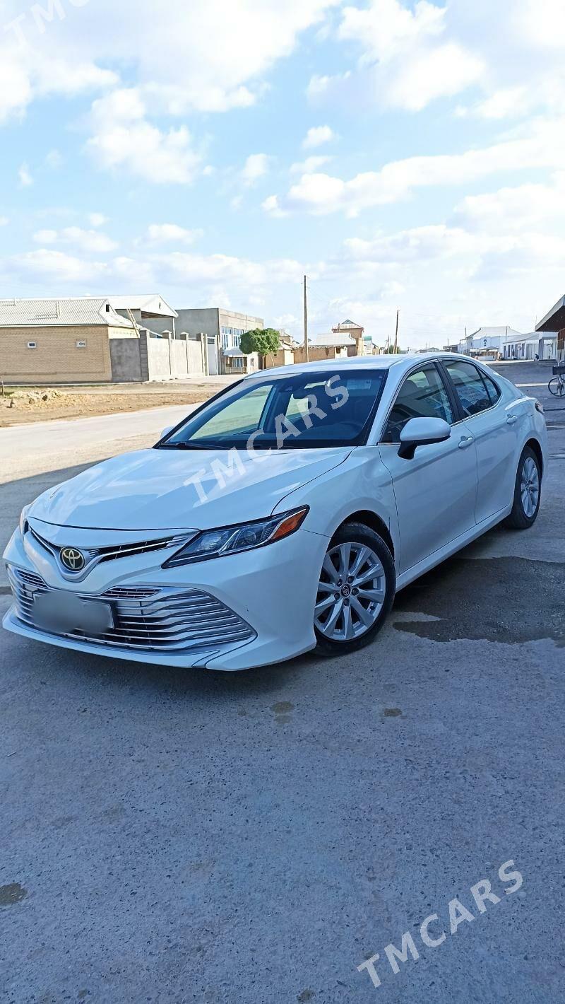 Toyota Camry 2019 - 300 000 TMT - Мары - img 6