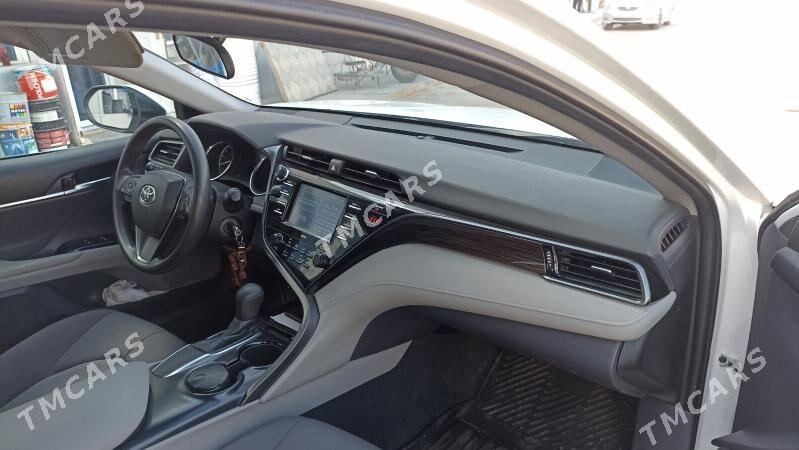 Toyota Camry 2019 - 300 000 TMT - Мары - img 9