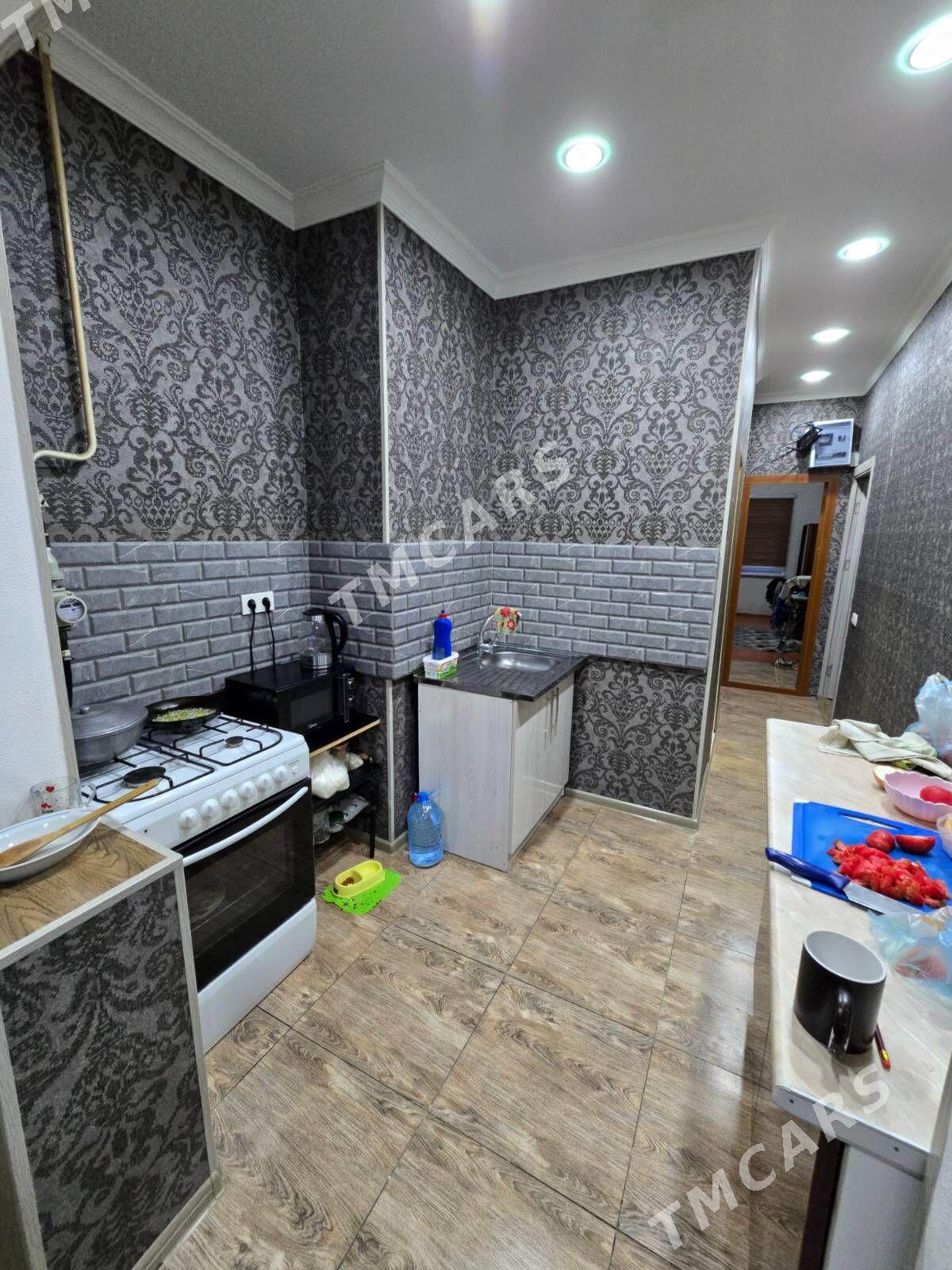 2ком Мир/2 1эт 64кв.м - Parahat 2 - img 3