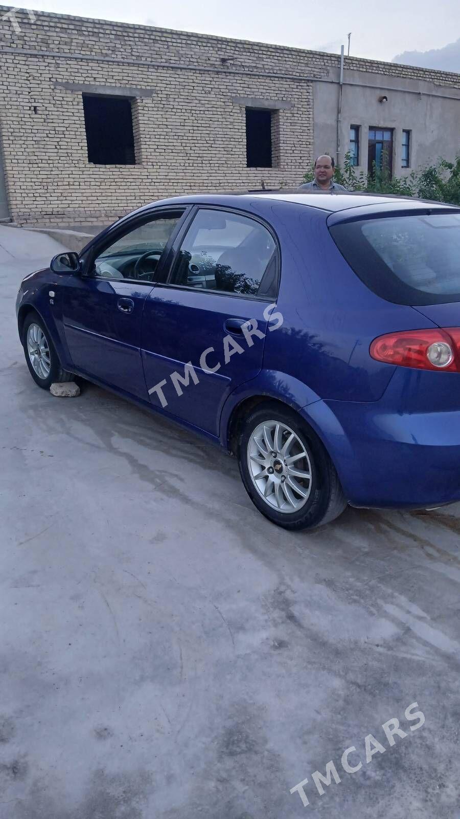 Daewoo Lacetti 2004 - 60 000 TMT - Дашогуз - img 2