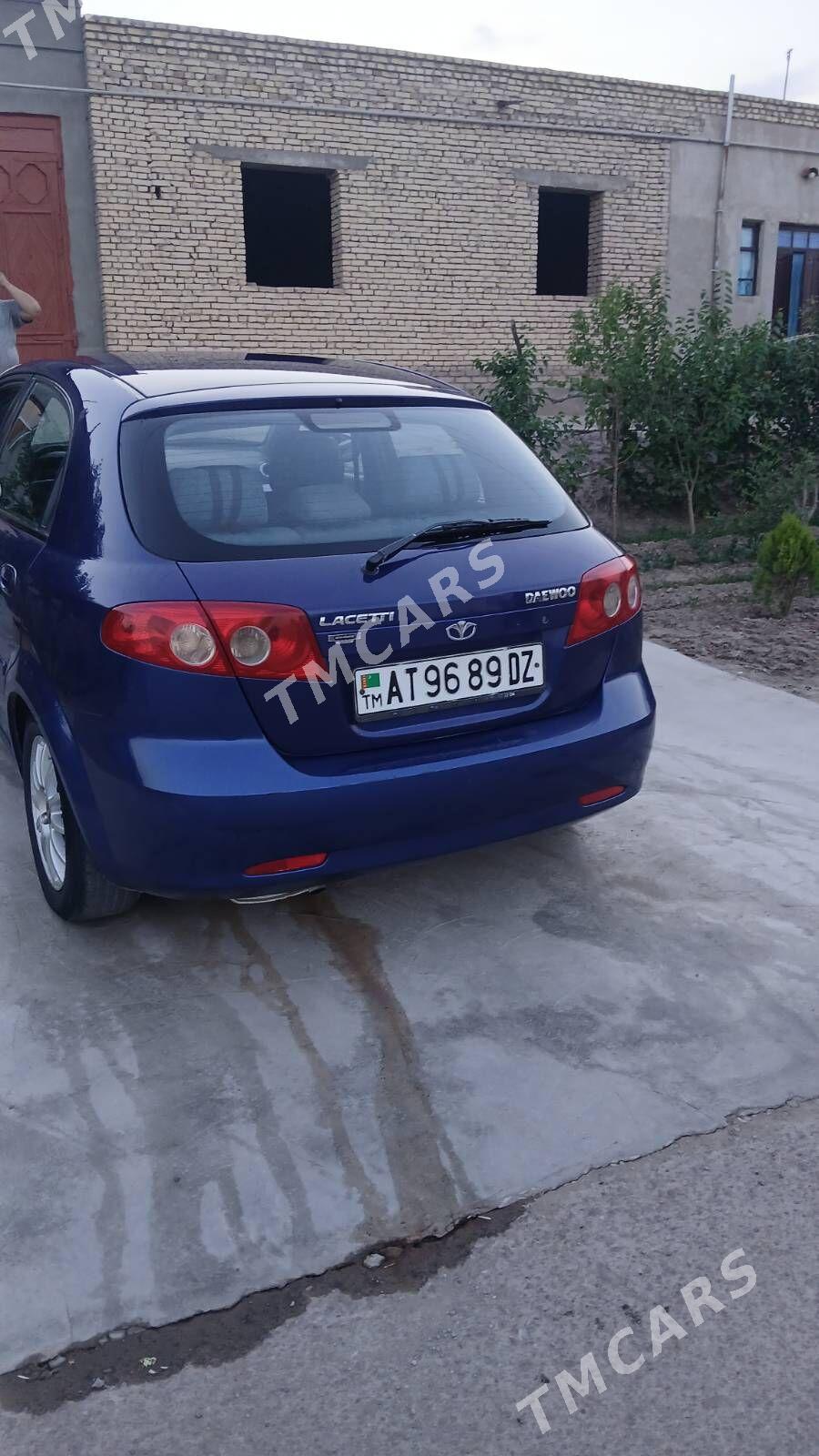 Daewoo Lacetti 2004 - 60 000 TMT - Дашогуз - img 4