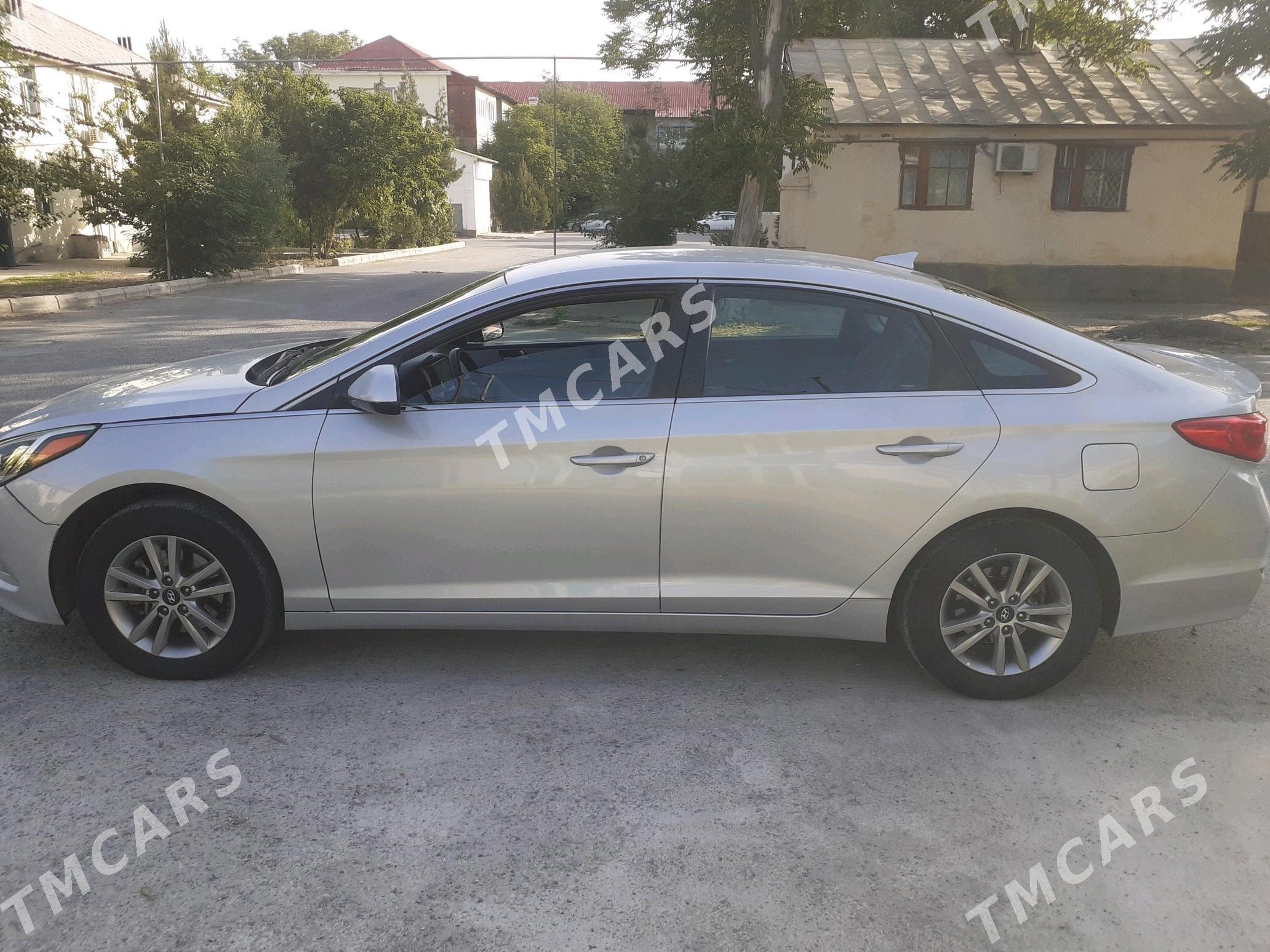 Hyundai Sonata 2016 - 170 000 TMT - Ак-Бугдайский этрап - img 4