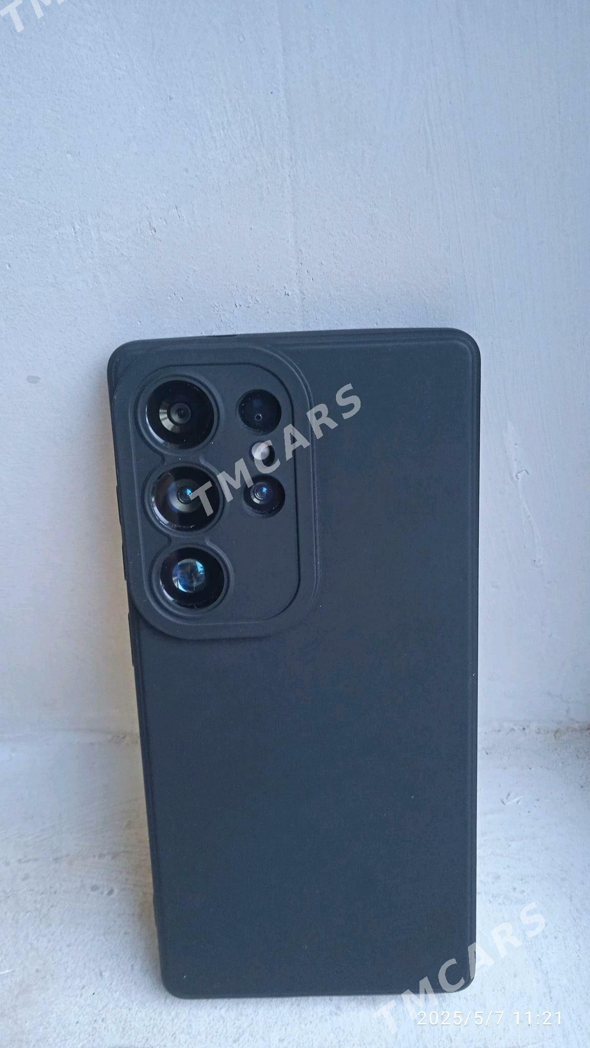 realime s25 ultra - Гурбансолтан Едже - img 1