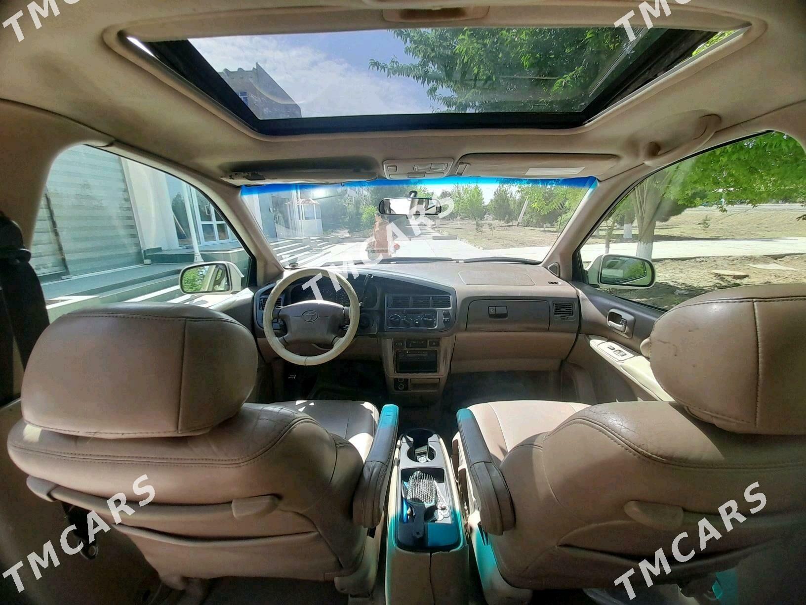 Toyota Sienna 2000 - 135 000 TMT - Теджен - img 6