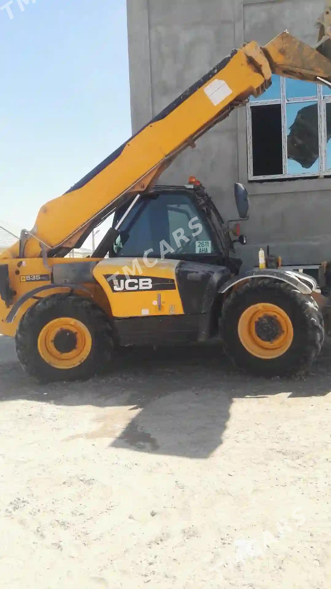 JCB 3CX Compact 2010 - 720 000 TMT - Арзув - img 3