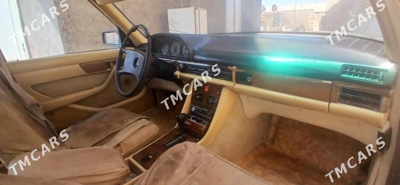 Mercedes-Benz 230E 1987 - 10 000 TMT - Akdepe - img 4