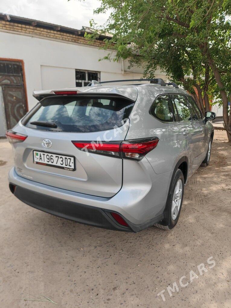 Toyota Highlander 2020 - 500 000 TMT - Дашогуз - img 4