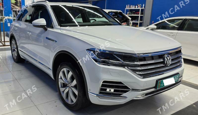 Volkswagen Touareg 2018 - 1 150 000 TMT - Aşgabat - img 5
