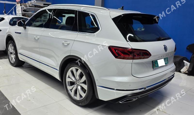 Volkswagen Touareg 2018 - 1 150 000 TMT - Aşgabat - img 4