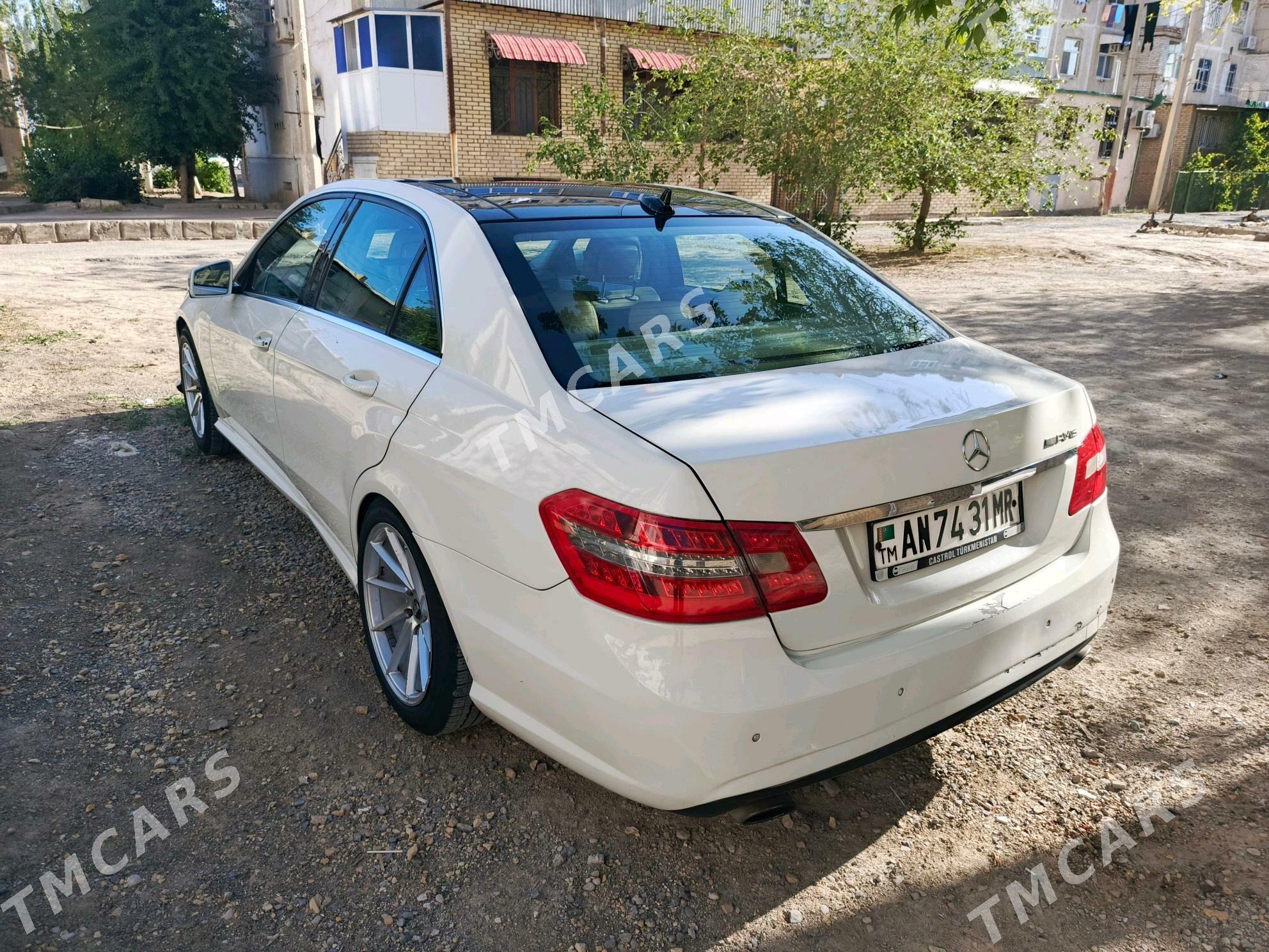 Mercedes-Benz E350 2010 - 310 000 TMT - Мары - img 4