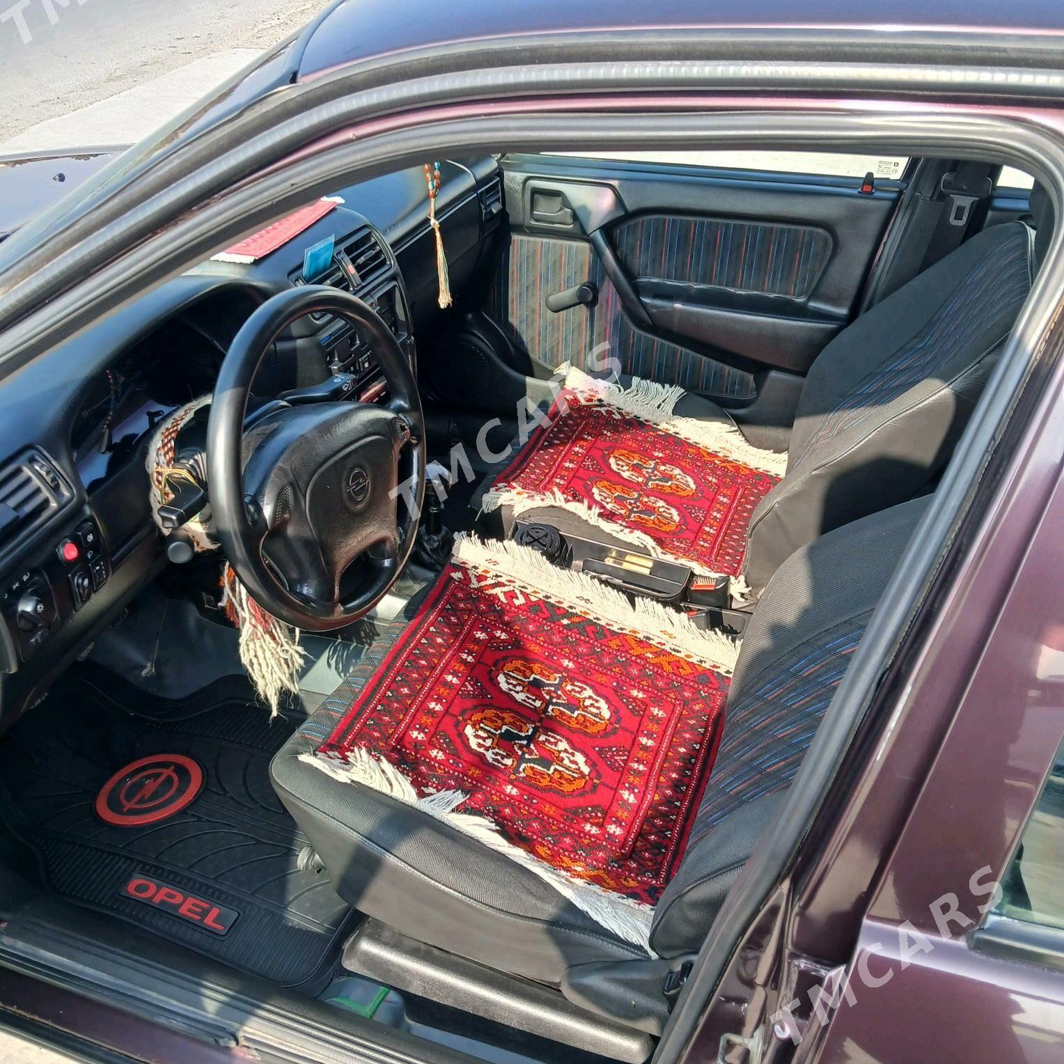Opel Vectra 1994 - 55 000 TMT - Туркменабат - img 6