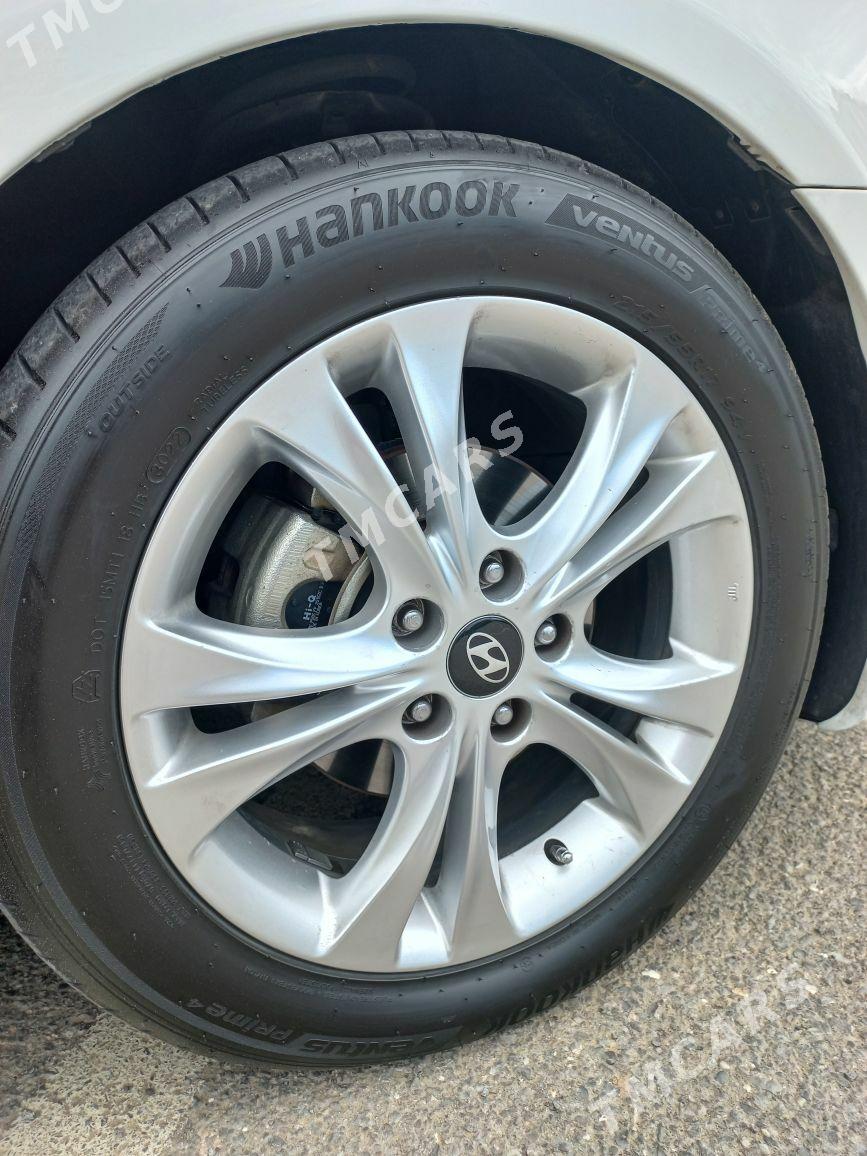 Hyundai Sonata 2010 - 175 000 TMT - Ашхабад - img 5