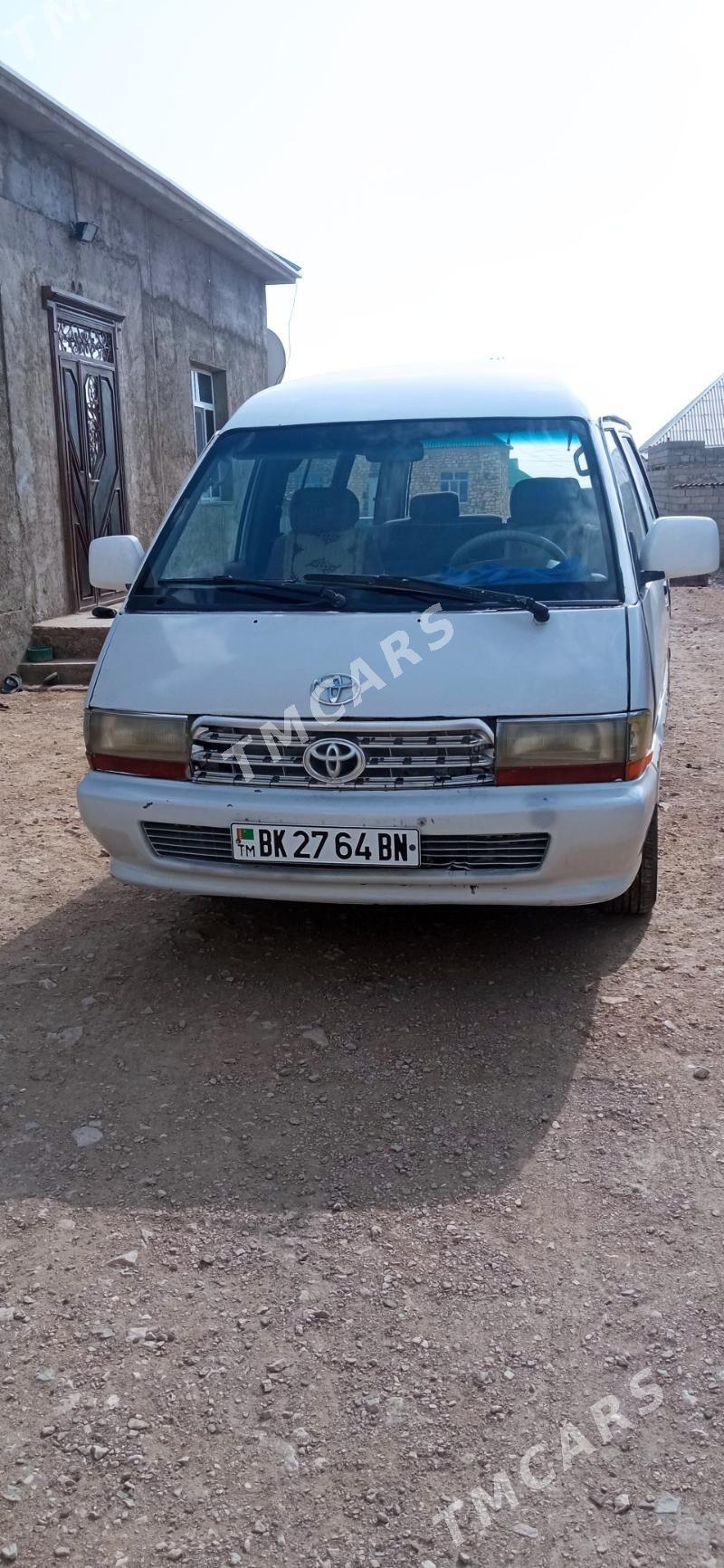 Toyota Town Ace 1990 - 25 000 TMT - Балканабат - img 5