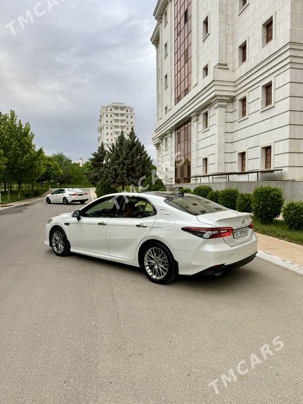 Toyota Camry 2023 - 595 000 TMT - Ашхабад - img 2