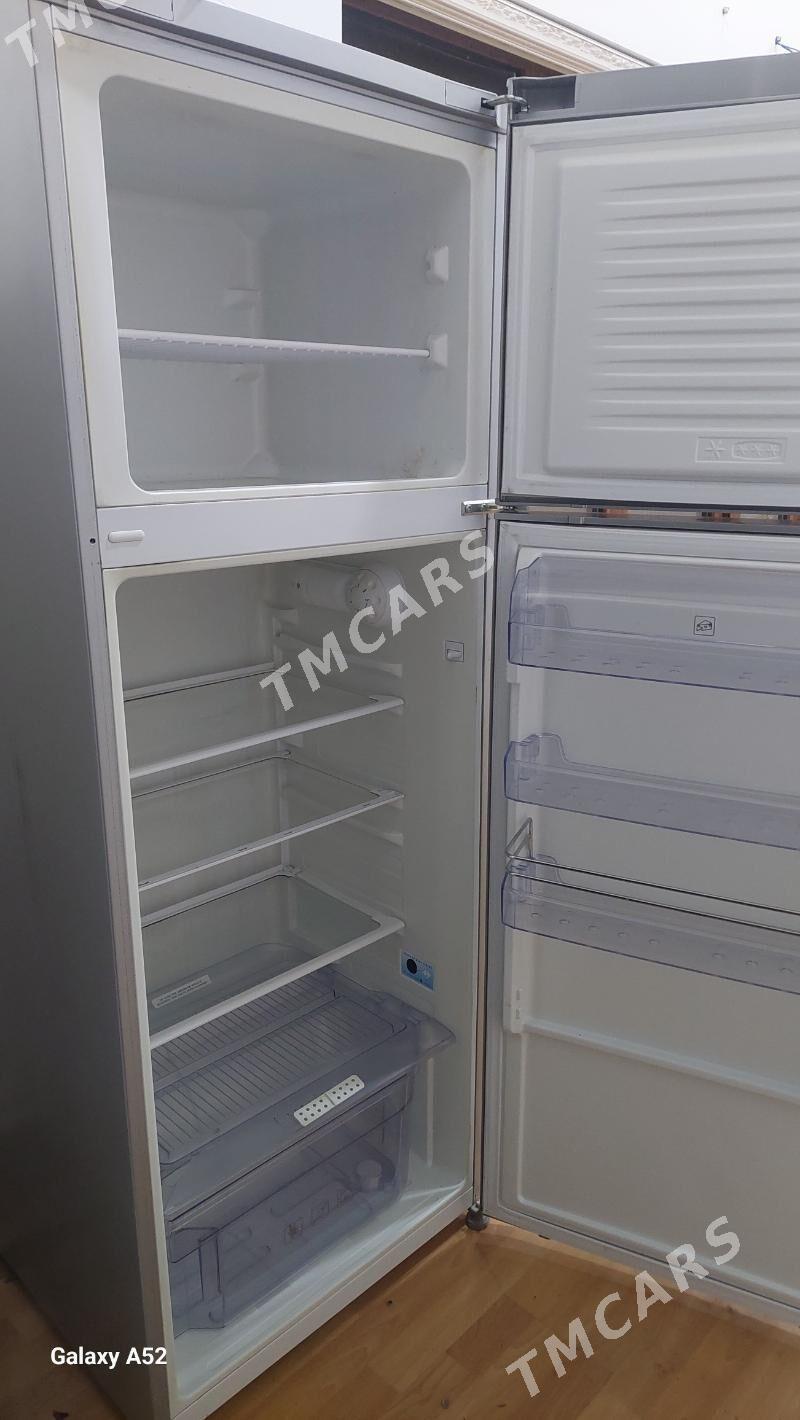 продам холодильник Beko - Aşgabat - img 4