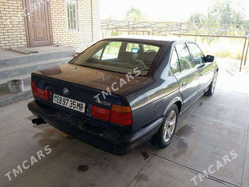 BMW 525 1989 - 39 000 TMT - Mary - img 2